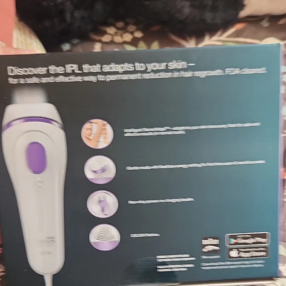 Gillette Venus Silk-Expert 3 IPL Hair Removal System - Picture 6 of 6